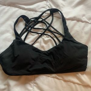 Lulu lemon sports bra